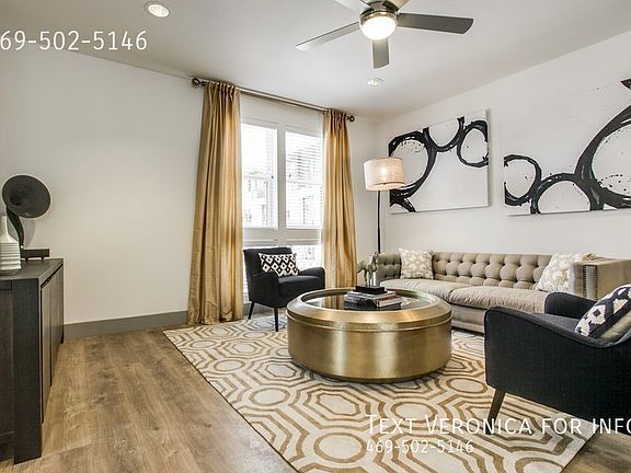 5th image of 2110 Peak St #109933-856
