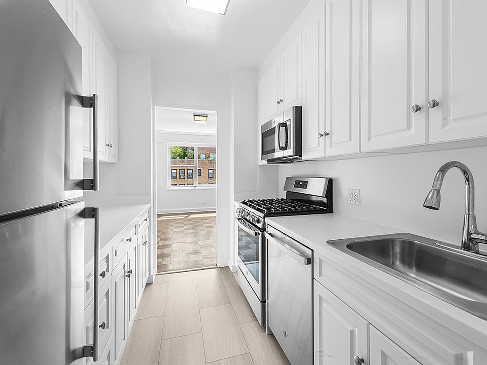 1st image of 215 E 68th St APT 20W