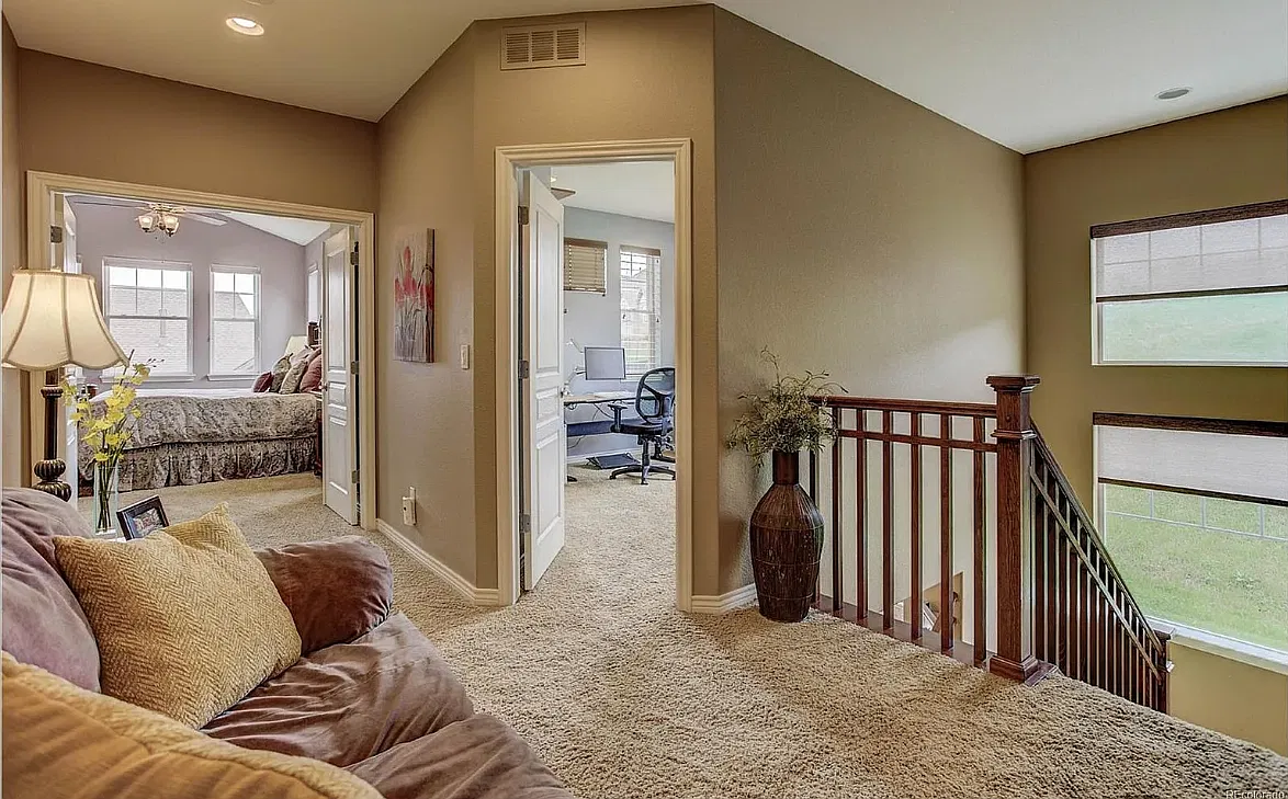 3 bed, 2.5 bath, 2755 sqft, $2,950 — Photo 4