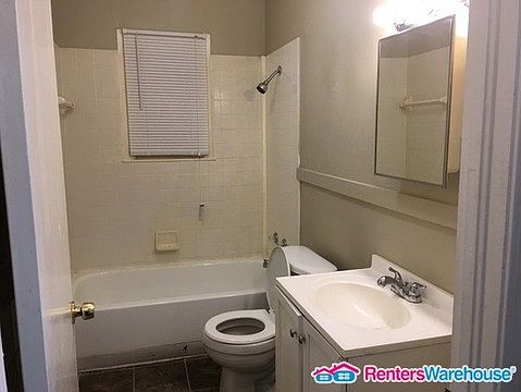 5th image of 4327 Agnes Ave