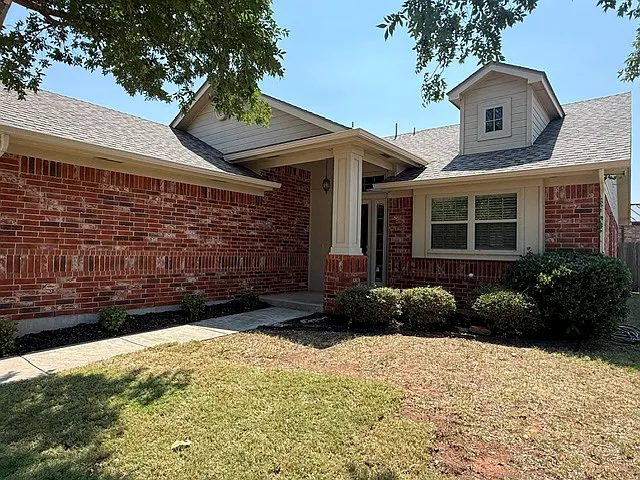3500 Frederick Dr — Photo 1