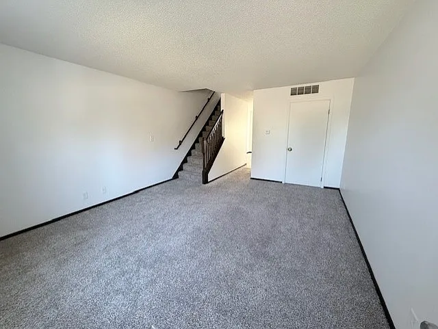 Valley View Townhomes — Photo 6