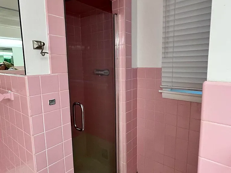 3031 Country Club Dr — Photo 21