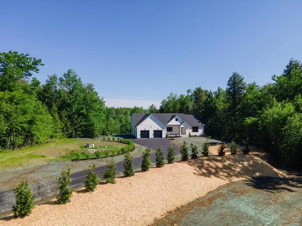 28 Mark Street, Rindge, NH 03461