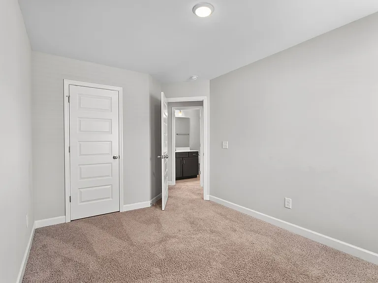 1067 Emery Bay Cir — Photo 20