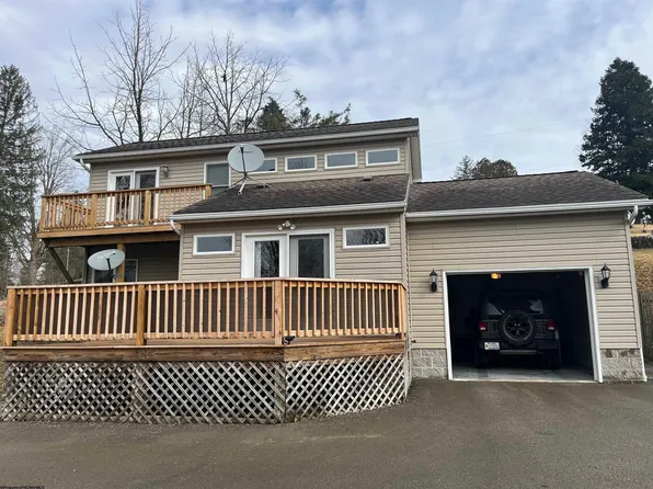 107 Bruce St, Elkins, WV 26241