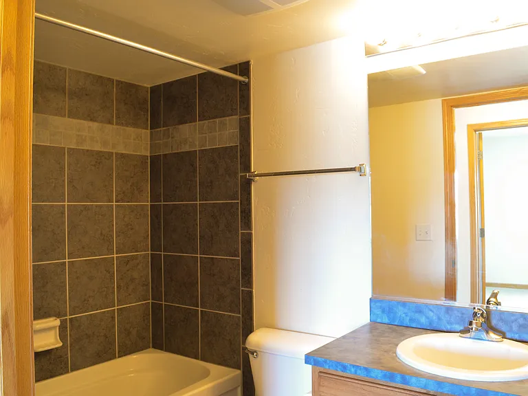 3355 Columbine Dr #606 — Photo 12