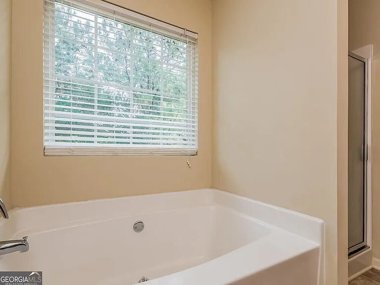 5013 Amethyst Dr — Photo 19