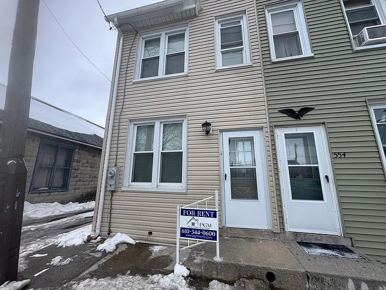552 Church St — Photo 1