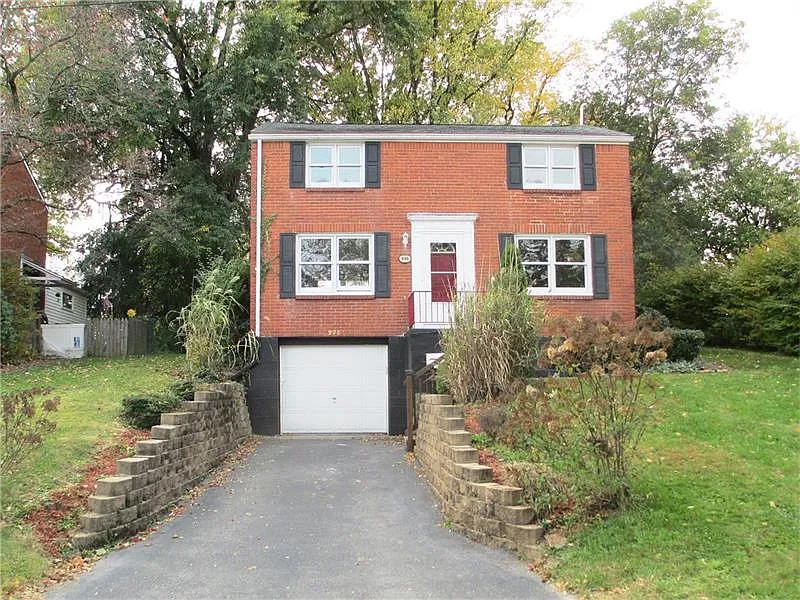 998 Elizabeth St photo 1