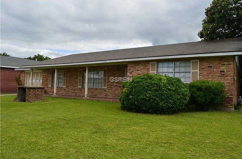 1st image of 2564 Lionel Washington St