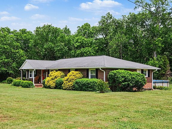 4th image of 1149 Miller Rd