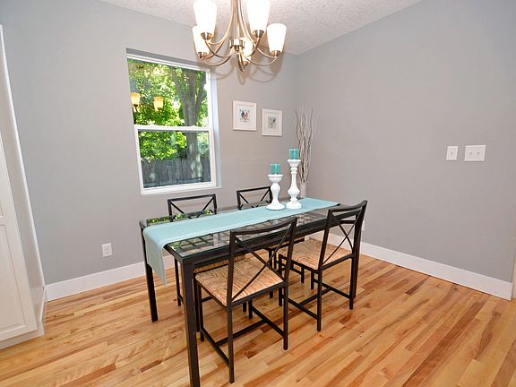 5th image of 1106 Pleasant Ave