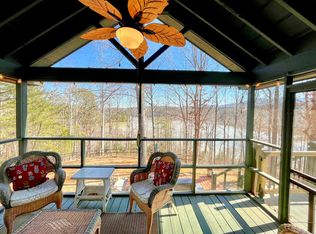 454 Fallen Tree Ln, Mill Spring, NC 28756