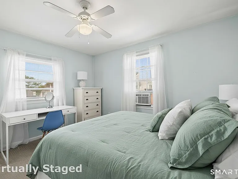 116 College Pl — Photo 22