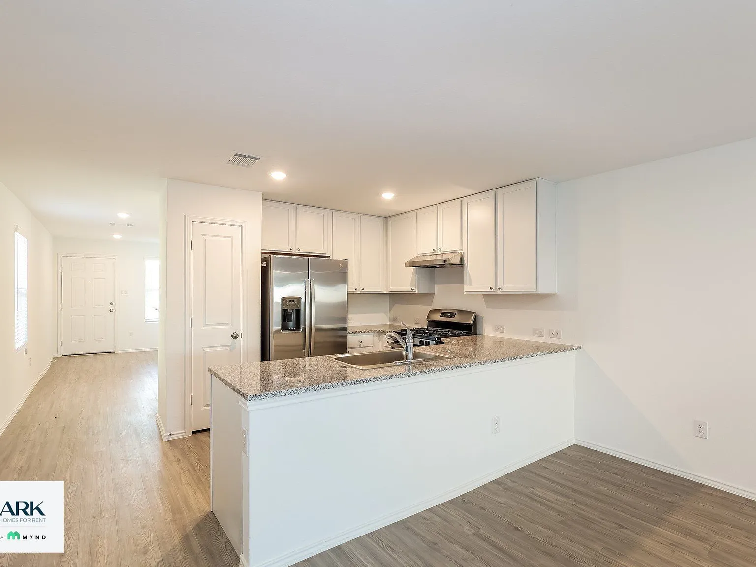 4 bed, 2.0 bath, 1627 sqft, $1,675 — Photo 4