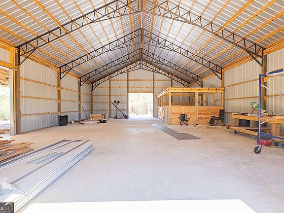 3rd image of 2 Coweta Heard Rd