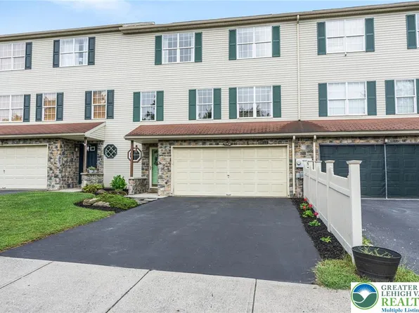 6682 Jefferson Ct, New Tripoli, PA 18066