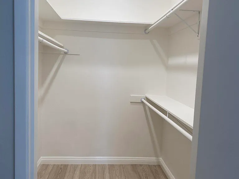 511 San Vicente Blvd #204 — Photo 11