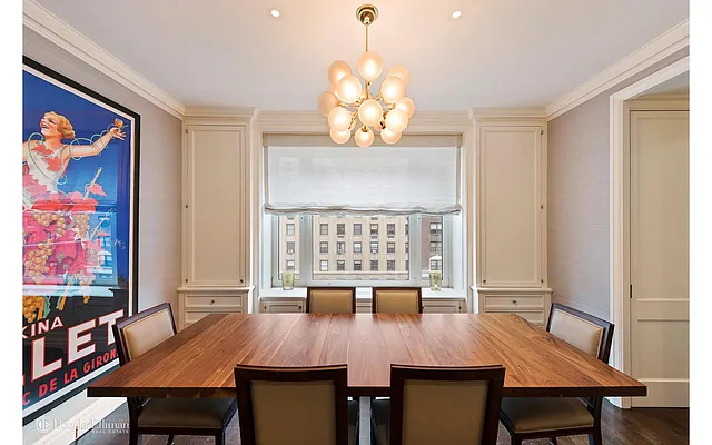 Sold by Douglas Elliman | media 24