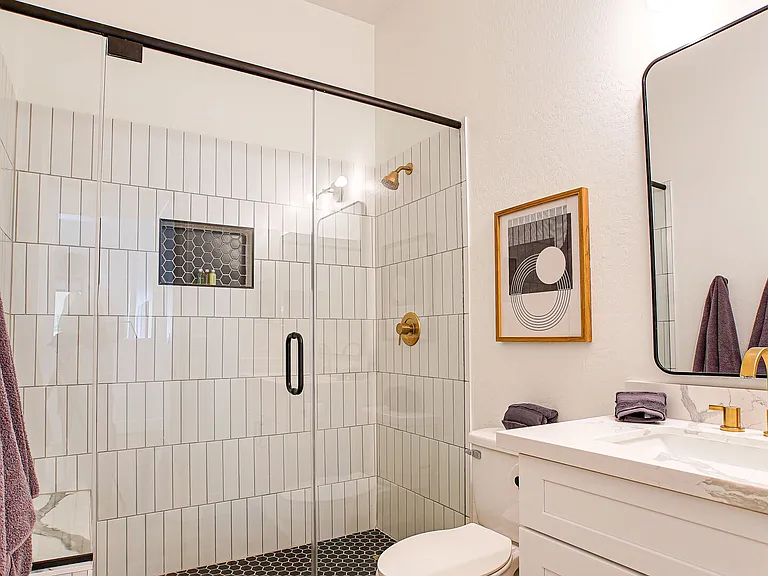 3938 E Dubois Ave — Photo 14