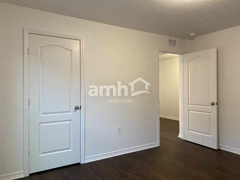 1122 Brenton Leaf Dr — Photo 14
