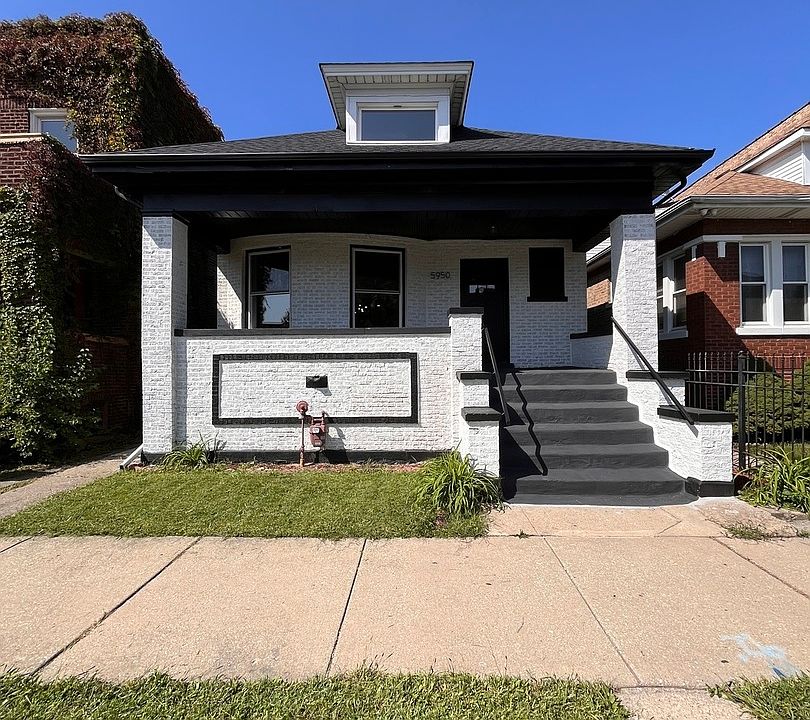 1st image of 5950 S Artesian Ave
