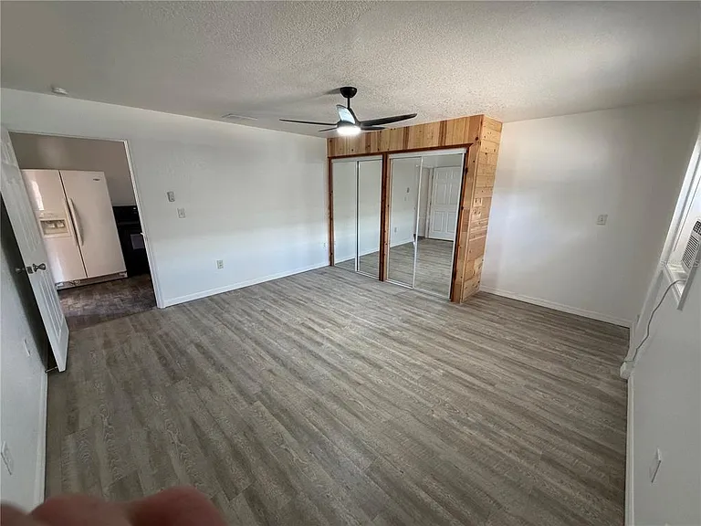 306 N Iona Ave — Photo 10