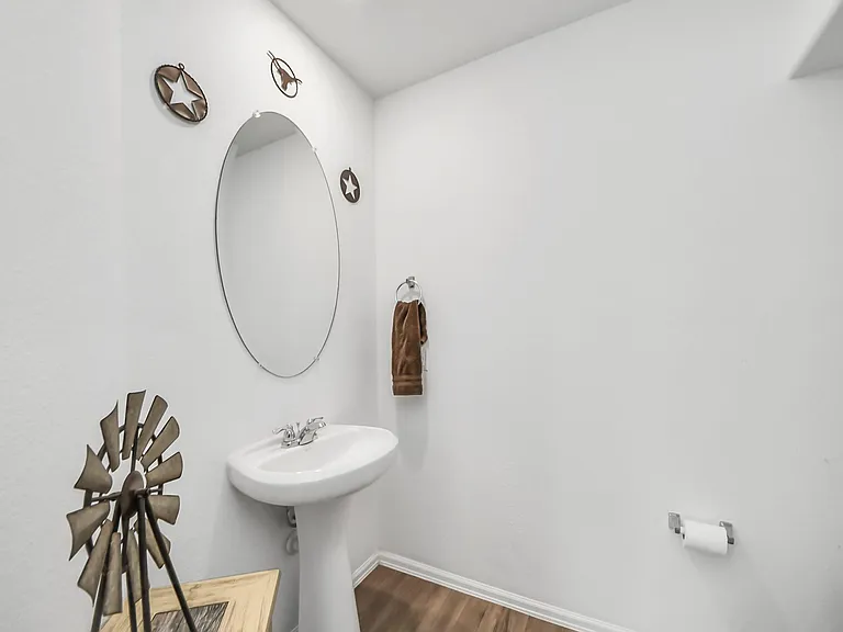 26915 Wilderye Cove Ln — Photo 13