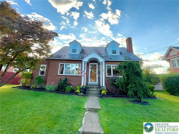 258 Northampton St, Hellertown, PA 18055