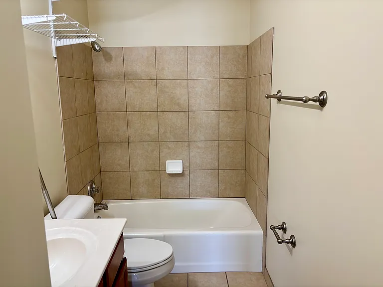 1515 La Fontenay Ct #1515 — Photo 6