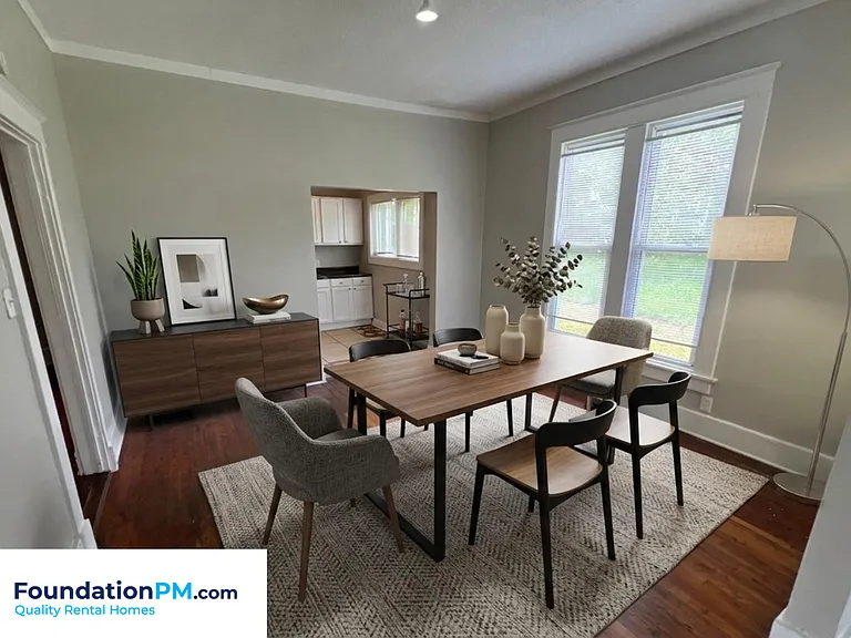 701 E Alston Ave — Photo 7