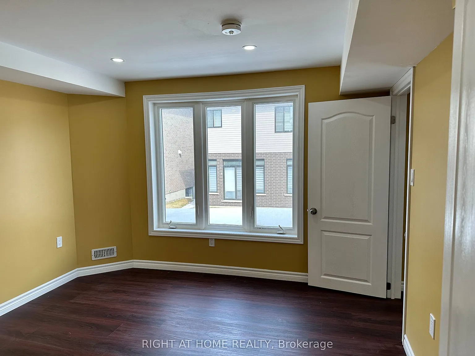 1 bed, $1,600 — Photo 3