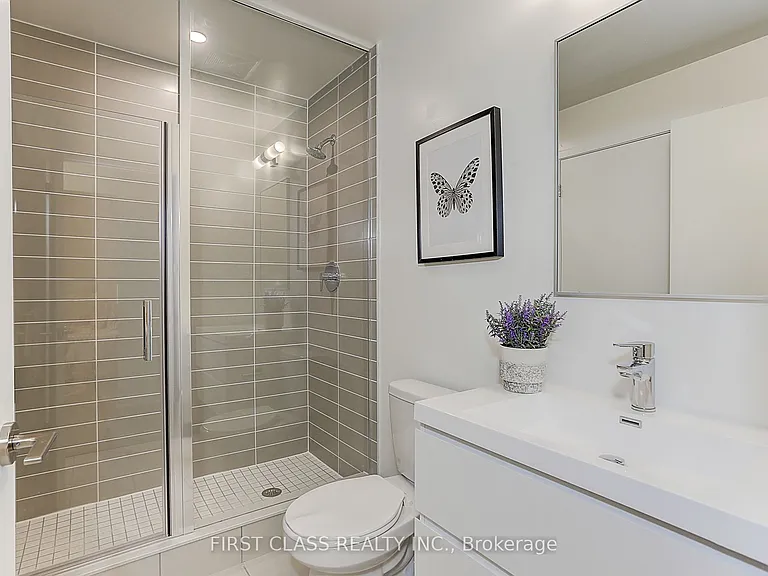 38 Simcoe Prom #514C — Photo 8