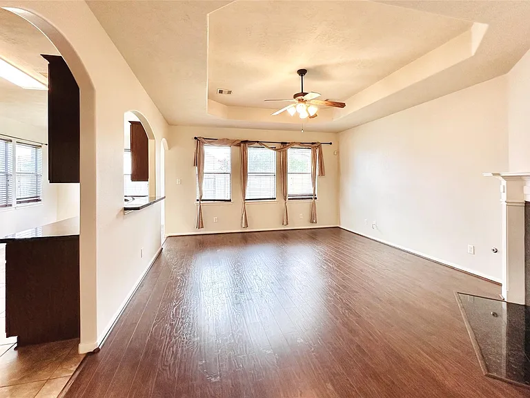 26114 Silver Timbers Ln — Photo 18