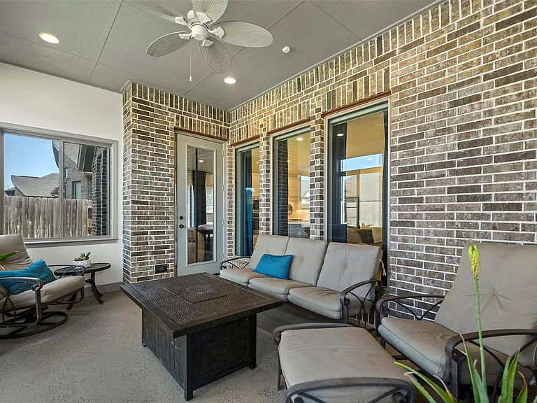2126 Partridgeberry Ln — Photo 35