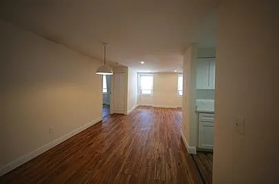 497 Broadway — Photo 2