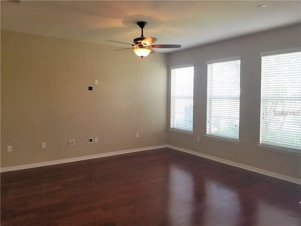 Building Photo - 7001 Interbay Blvd #317