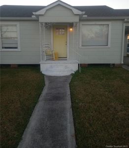 811 McArthur St, Sulphur, LA, 70663