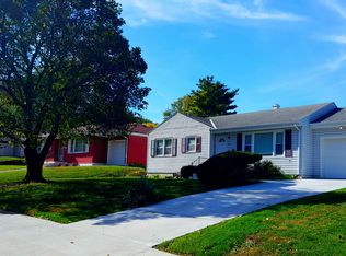 5414 N 49th St, Omaha, NE 68104