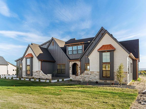 4th image of 27463 Iron Horse Dr