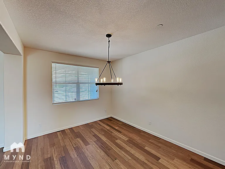 2367 Hancock Dr — Photo 17