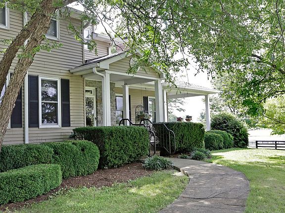 2nd image of 6080 Greenwich Pike
