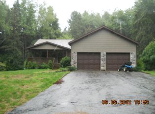 4097 Mechanic Rd, Hillsdale, MI 49242