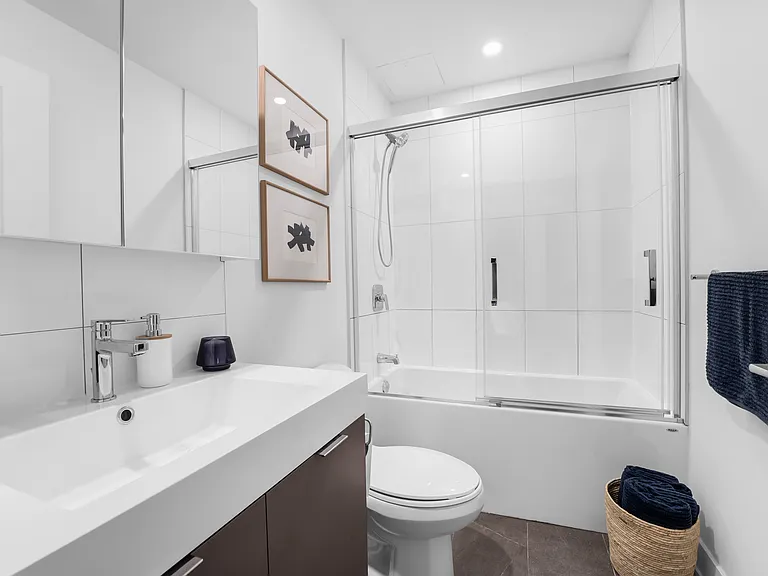1655 Carling Ave — Photo 7