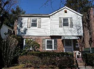 210-07 Richland Ave, Flushing, NY 11364