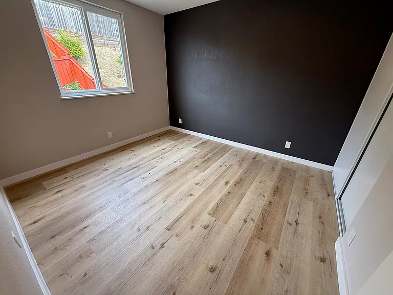 168 Belcrest Ave — Photo 8