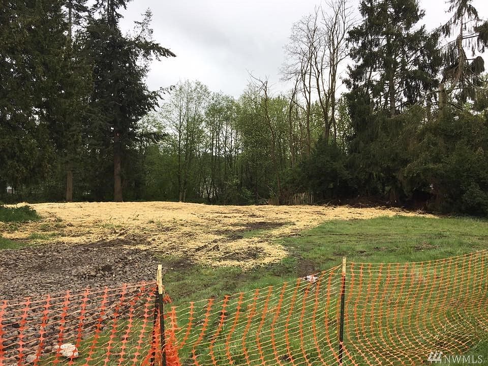 2nd image of 29016 Military Rd S