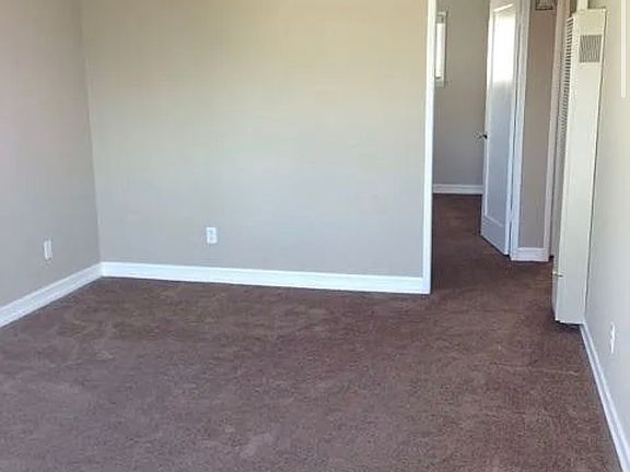 5th image of 4031 Hamilton St #1A
