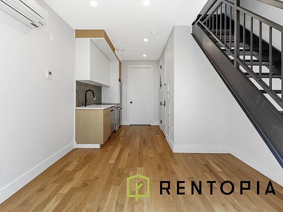 3rd image of 438 Union Ave APT 5A